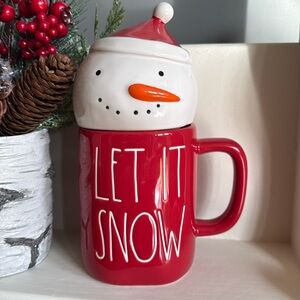 LET IT SNOW Topper Mug By Rae Dunn